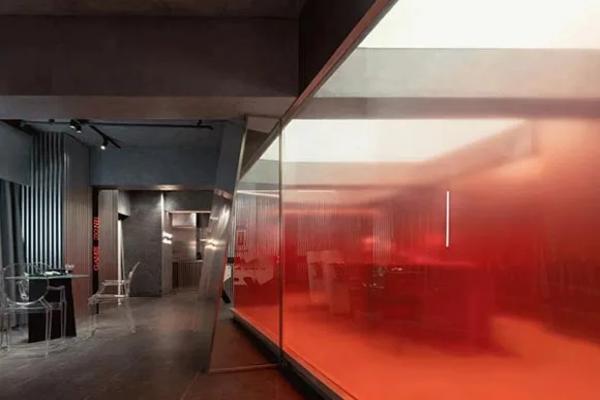 Phim dán cửa sổ trang trí tự làm: Xu hướng mới trong trang trí nhà cửa cá nhân hóa