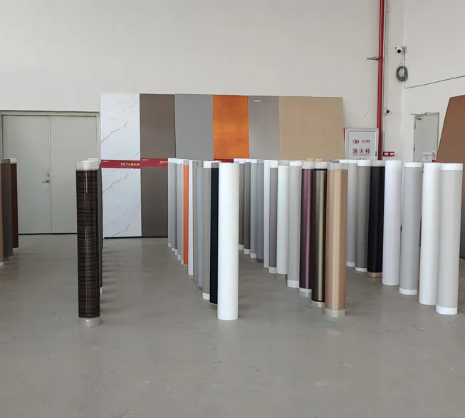 Màng trang trí PVC